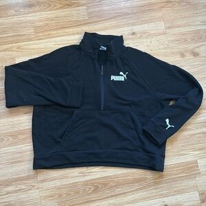 ✨ Puma Quarterzip Sweatshirt - size L
